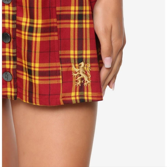 Harry Potter Gryffindor Pleated Plaid Skirt - Picture 2 of 9